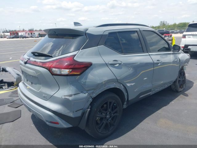 3N1CP5DV8NL491054 Nissan Kicks Sr Xtronic Cvt