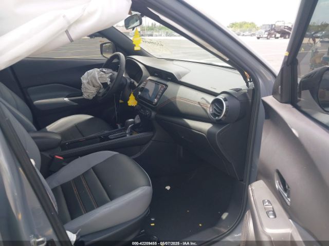 3N1CP5DV8NL491054 Nissan Kicks Sr Xtronic Cvt