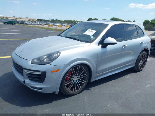 2016 PORSCHE CAYENNE WP1AD2A27GLA76018 Photo 1