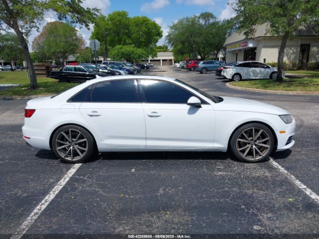 WAUGMAF43HN049563 Audi A4 2.0t Ultra Premium