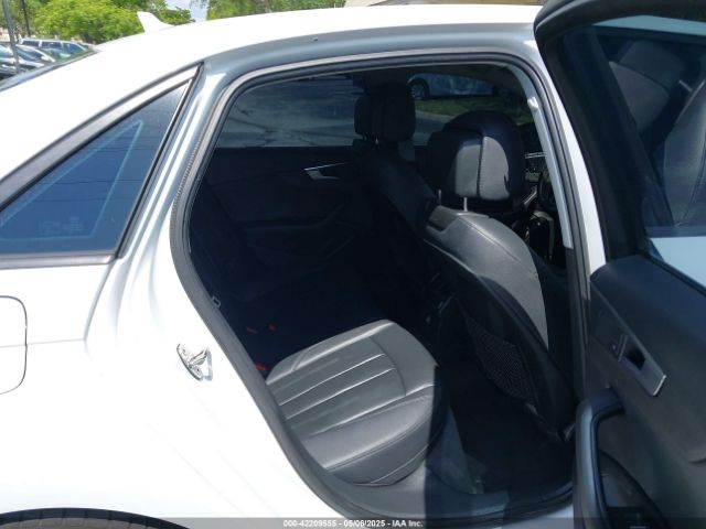 WAUGMAF43HN049563 Audi A4 2.0t Ultra Premium