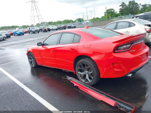 2C3CDXHG6KH598240 Dodge Charger Gt Rwd