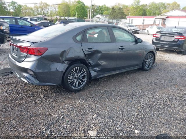 3KPF54AD9RE712242 KIA Forte Gt-line