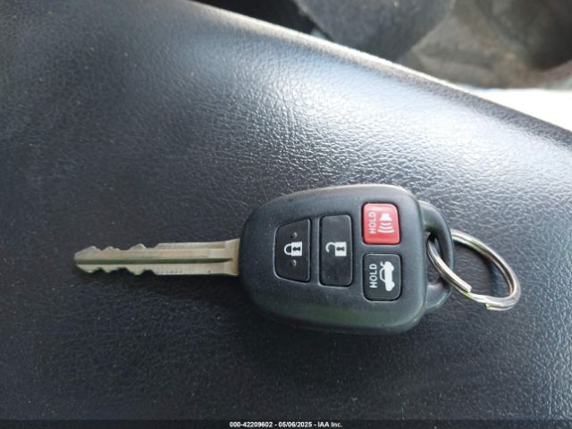 4T1BF1FK6FU068970 Toyota CAMRY LE