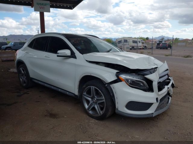 2015 MERCEDES-BENZ GLA 250 WDCTG4GB8FJ070771