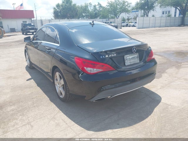 Mercedes-Benz CLA 250 2017 WDDSJ4EB3HN451662 Image 3