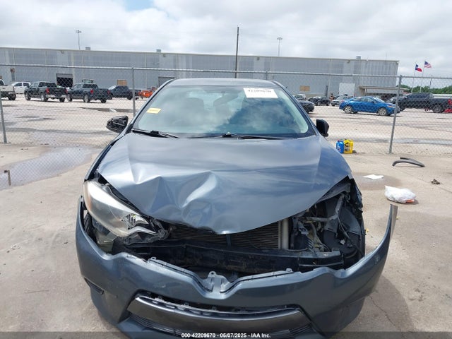 5YFBURHE0FP256476 Toyota COROLLA LE