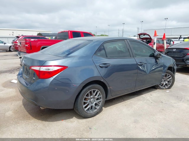 5YFBURHE0FP256476 Toyota COROLLA LE
