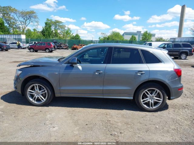 WA1DGAFP6EA121652 Audi Q5 3.0t Premium Plus