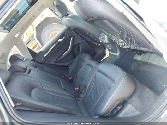 WA1DGAFP6EA121652 Audi Q5 3.0t Premium Plus