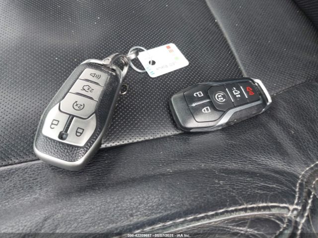 1FTEW1CG7FKF16050 Ford F-150 Lariat