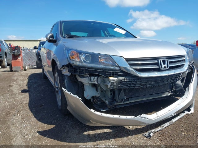 1HGCR2F3XEA036006 Honda ACCORD LX