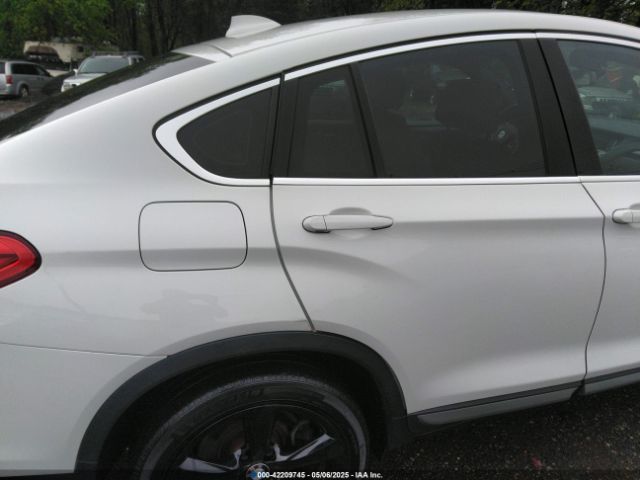 5UXXW3C50J0T82939 BMW X4 Xdrive28i