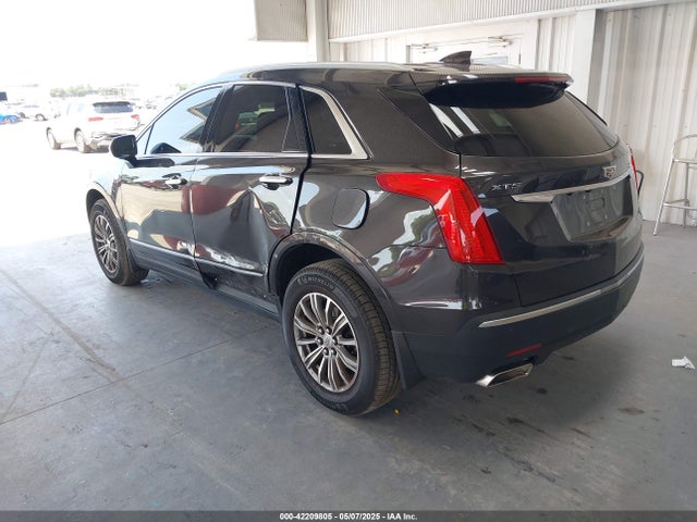 2018 CADILLAC XT5 1GYKNCRS0JZ220245 Photo 2