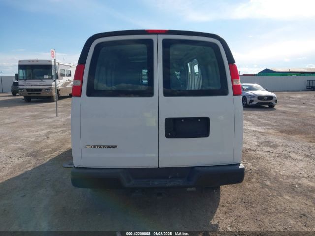 1GCWGAFP0K1312719 Chevrolet Express 2500 Work Van