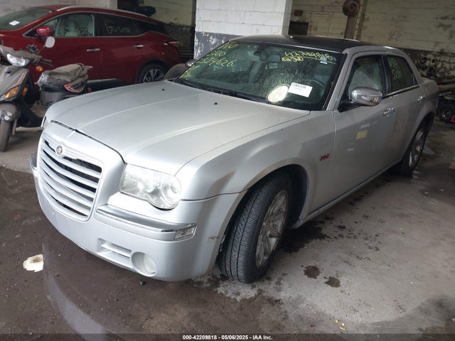 Продаж на аукціоні авто 2006 Chrysler 300c, vin: 2C3KA63H06H198047, номер лоту: 42209818