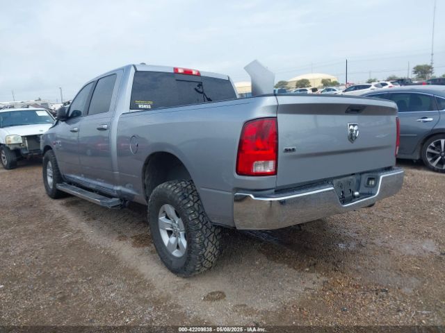 2019 RAM 1500 CLASSIC 1C6RR6TT7KS683299 Photo 2