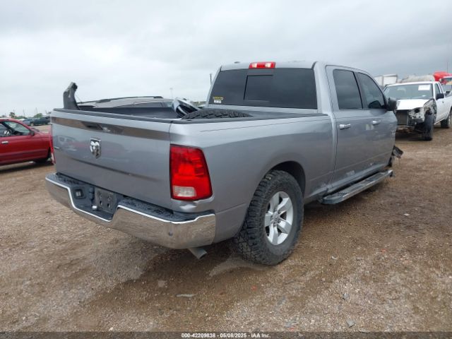 2019 RAM 1500 CLASSIC 1C6RR6TT7KS683299 Photo 3