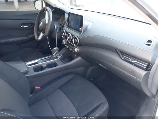 3N1AB8CV1LY213881 Nissan 2020