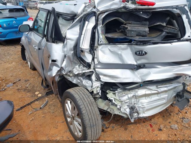 KNDJP3A59H7497466 KIA SOUL +
