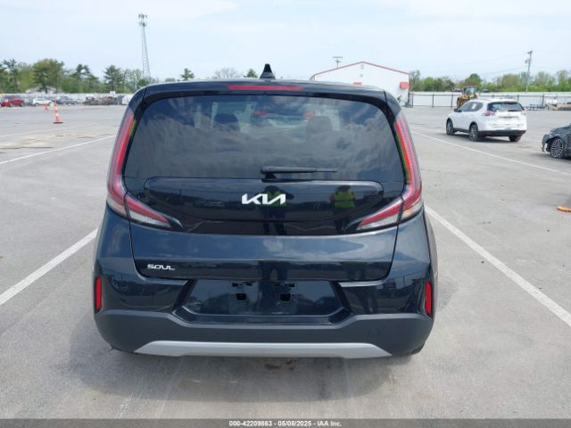 KNDJ23AU0P7843263 KIA SOUL LX