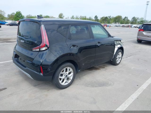 KNDJ23AU0P7843263 KIA SOUL LX