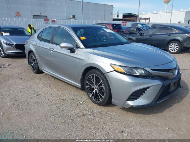 2018 TOYOTA CAMRY 4T1B11HK2JU131082