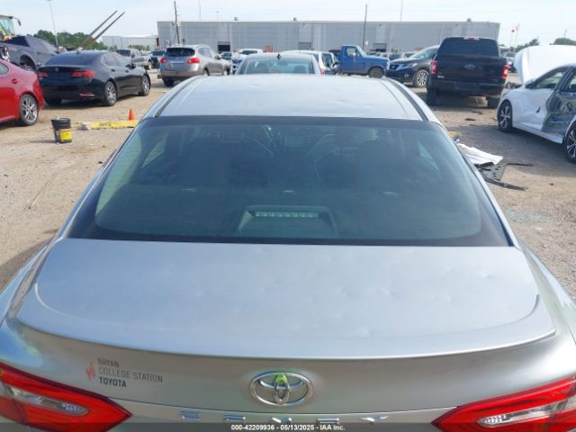 2018 TOYOTA CAMRY 4T1B11HK2JU131082 Photo 5