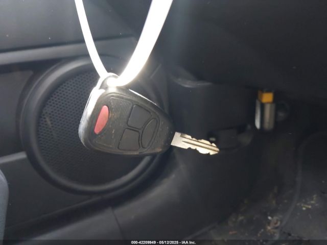 1C4NJPBB1HD172598 Jeep Patriot Sport Fwd