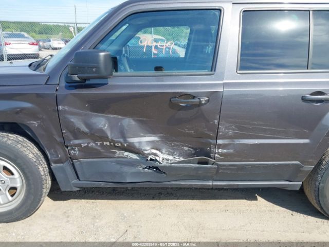 1C4NJPBB1HD172598 Jeep Patriot Sport Fwd