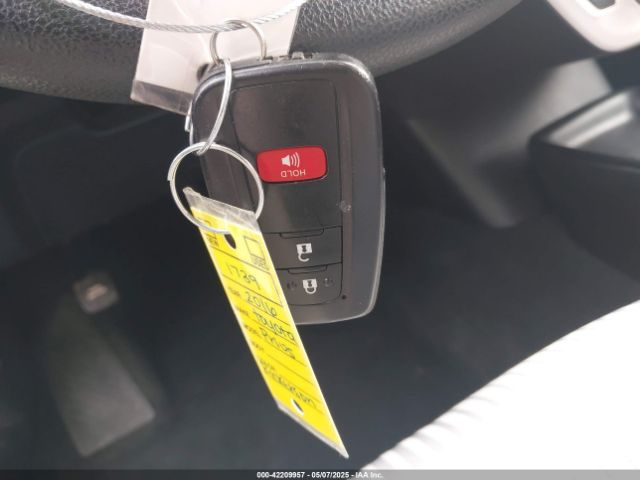 JTDKBRFUXG3519518 Toyota Prius Two