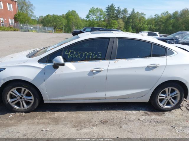 1G1BE5SM6H7140671 Chevrolet Cruze Lt Auto