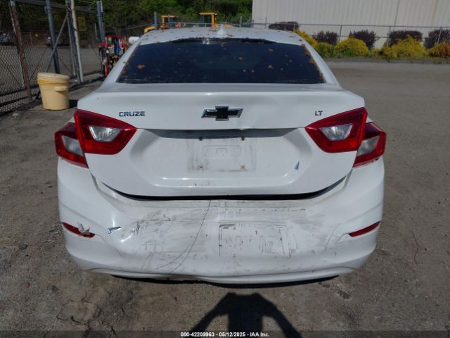 1G1BE5SM6H7140671 Chevrolet Cruze Lt Auto