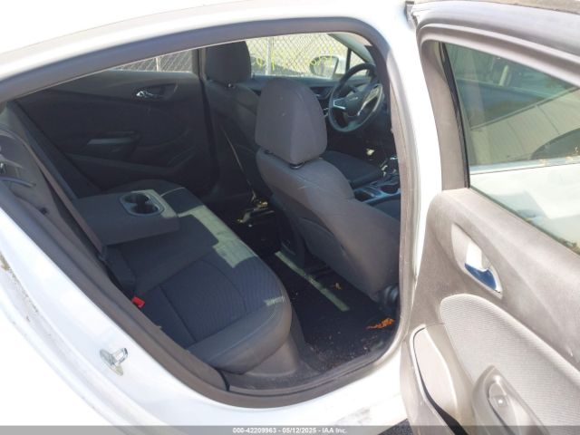 1G1BE5SM6H7140671 Chevrolet Cruze Lt Auto