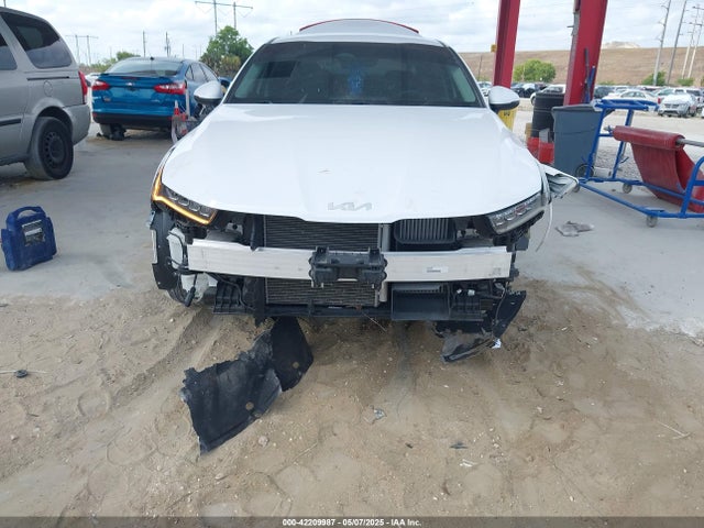 5XXG14J29NG142629 KIA K5 LXS