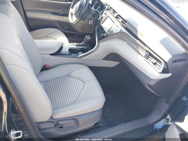 4T1B11HK6KU283500 Toyota CAMRY SE