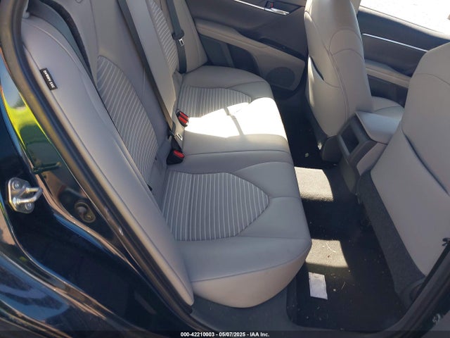 4T1B11HK6KU283500 Toyota CAMRY SE