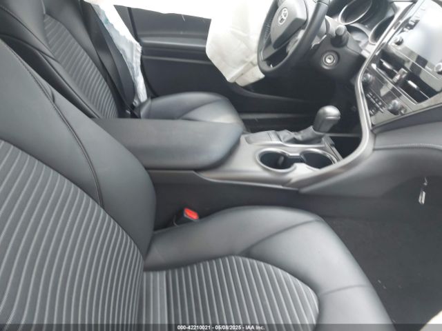 2022 TOYOTA CAMRY 4T1G11AK7NU040153 Photo 4
