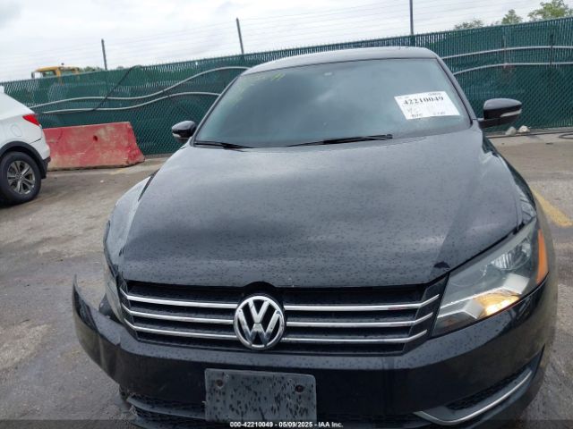 1VWBT7A36EC076049 Volkswagen Passat 1.8t Se