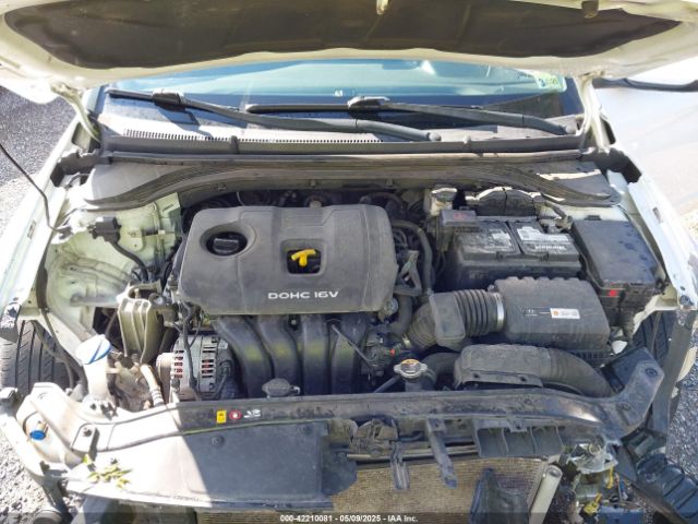 5NPD84LF7JH291280 Hyundai ELANTRA SEL