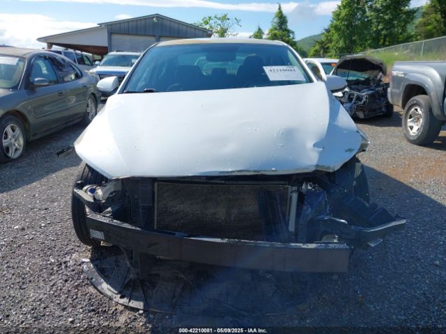 5NPD84LF7JH291280 Hyundai ELANTRA SEL