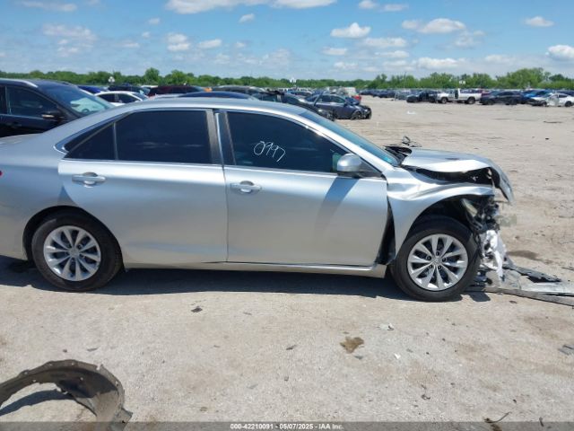 4T4BF1FK0GR516868 Toyota CAMRY LE
