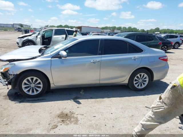 4T4BF1FK0GR516868 Toyota CAMRY LE