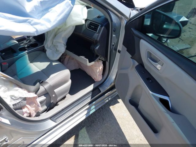 4T4BF1FK0GR516868 Toyota CAMRY LE