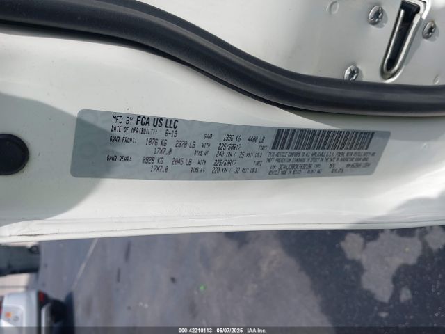 3C4NJCBB3KT832196 Jeep Compass Sun And Wheel Fwd