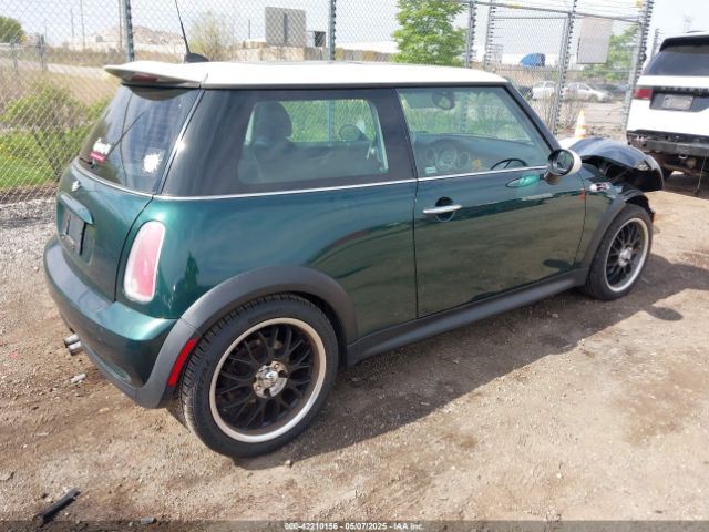 2005 MINI COOPER S WMWRE33455TD97428 Photo 3