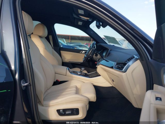 2020 BMW X5 5UXCR6C05LLL66698 Photo 4