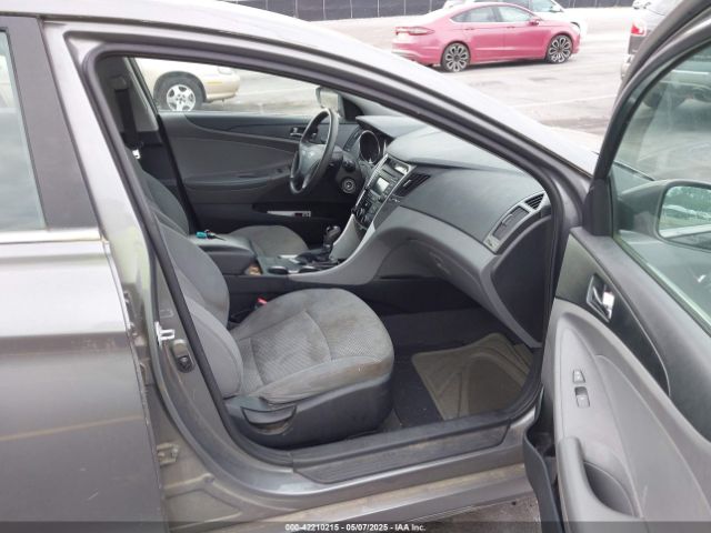 5NPEB4AC4EH899181 Hyundai SONATA GLS