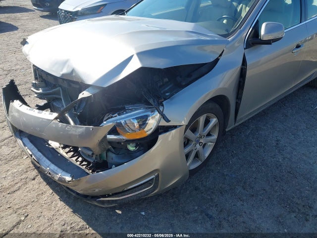 Volvo S60 T5 Drive-e Premier 2016 YV126MFK3G2392066 Image 18