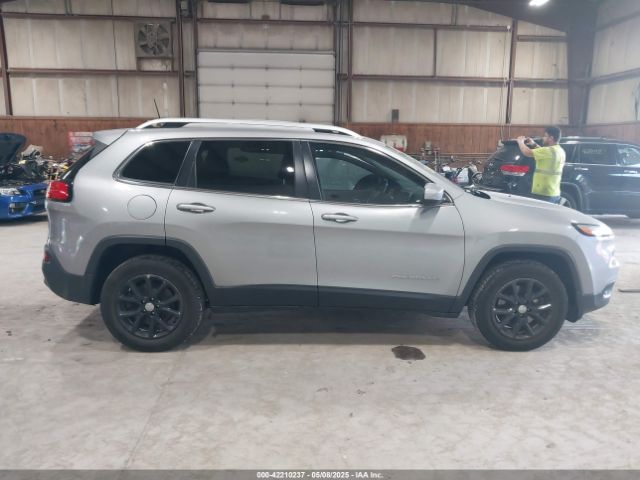 1C4PJMCB9GW148882 Jeep Cherokee Latitude